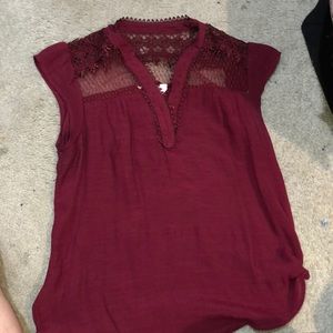 4 piece bundle Good condition no rips or stains